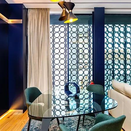 Nautico Deluxe By Iin Center